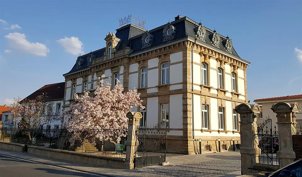 Wachenheim an der Weinstraße – Stadtansicht